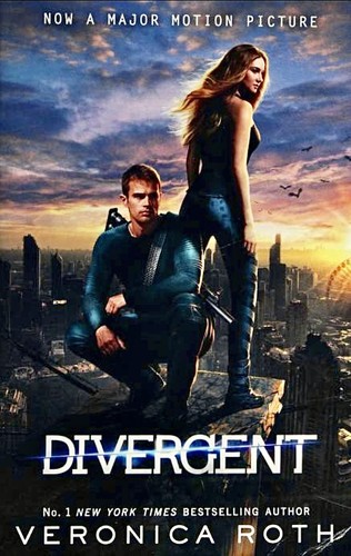 Divergent by Veronica Roth book cover
